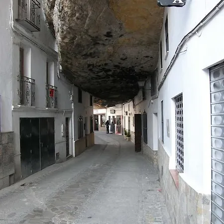 Cuevas Del Sol *